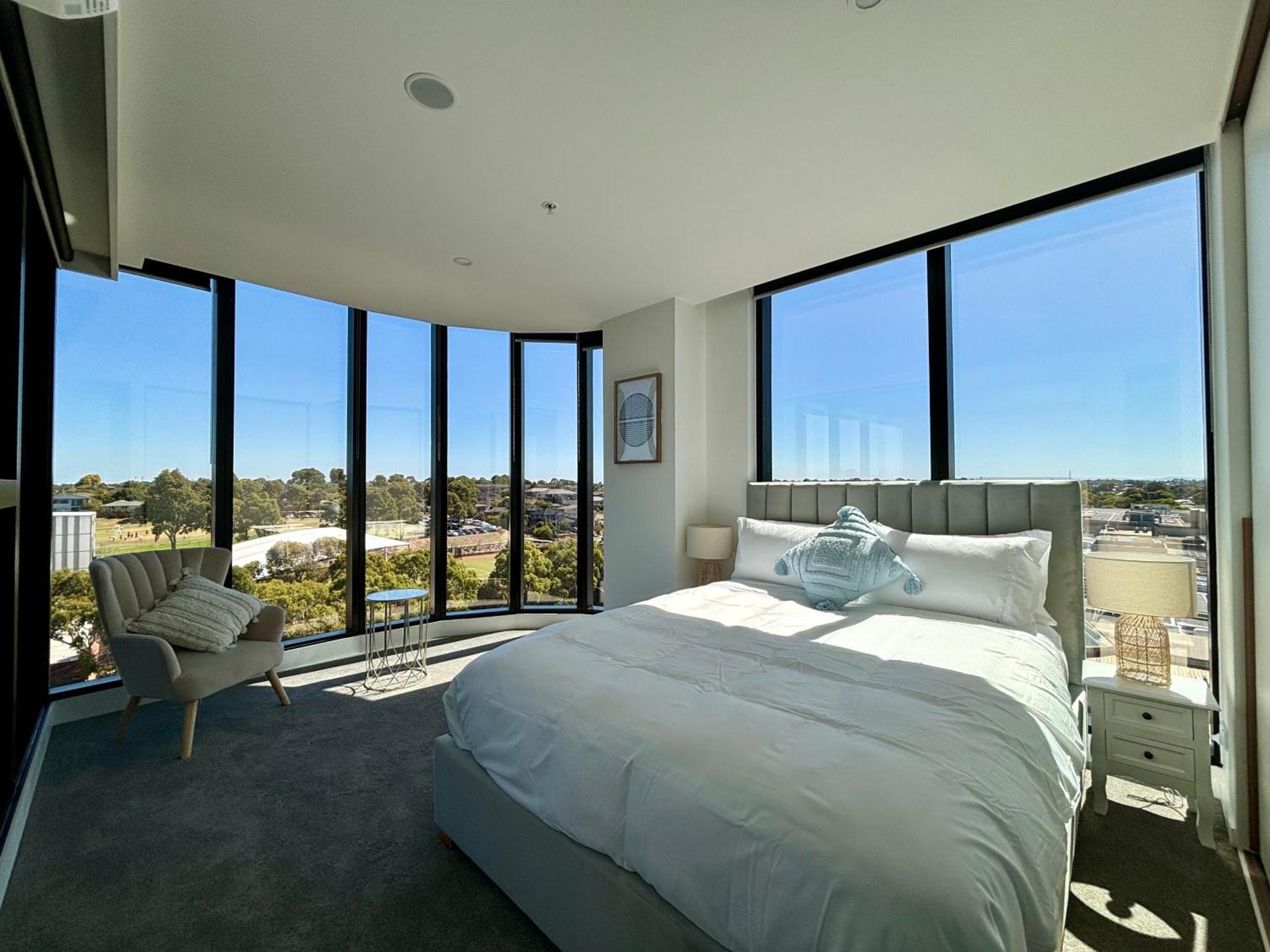 Skygarden Luxury Condo Глен-Уэверли Экстерьер фото