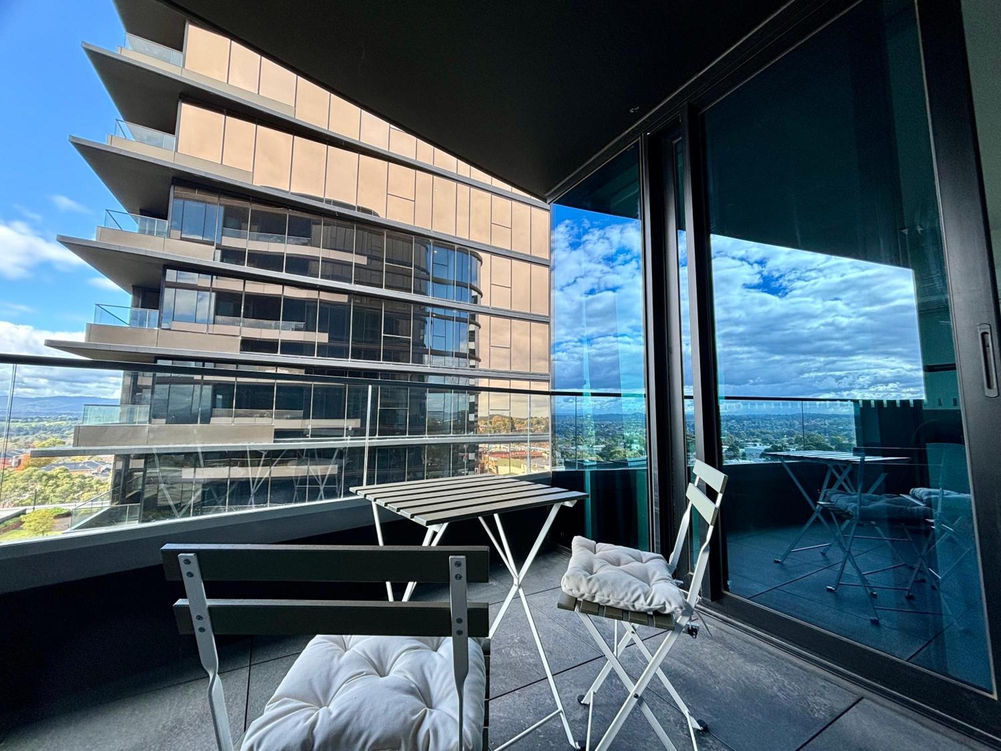 Skygarden Luxury Condo Глен-Уэверли Экстерьер фото