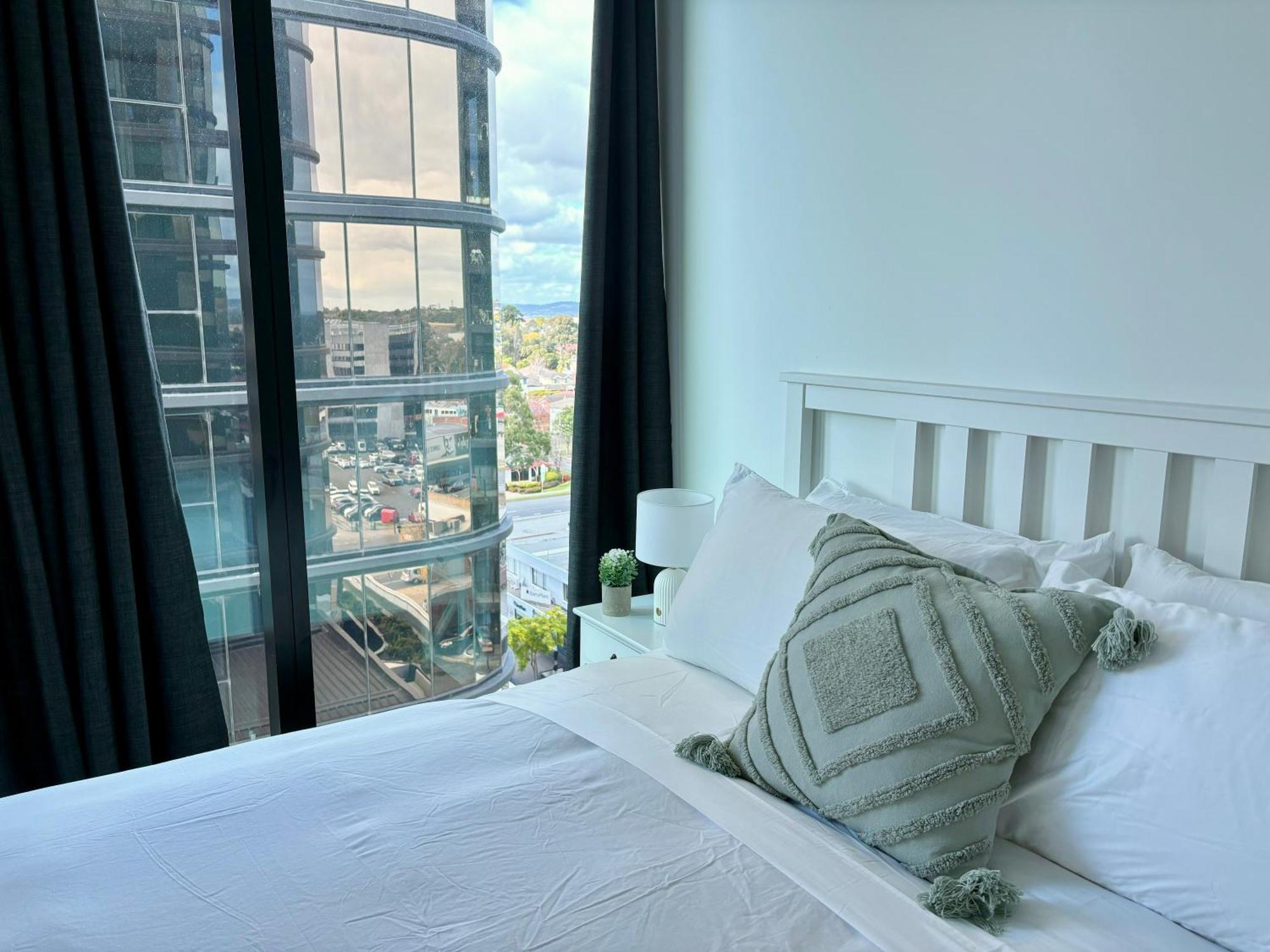 Skygarden Luxury Condo Глен-Уэверли Экстерьер фото